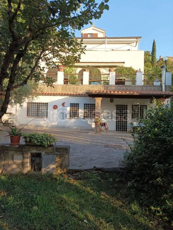 casa indipendente in vendita a Morlupo