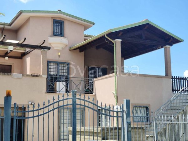 casa indipendente in vendita a Morlupo