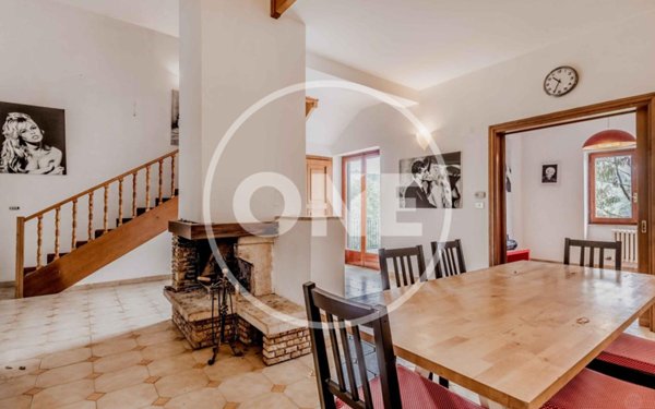 casa indipendente in vendita a Morlupo