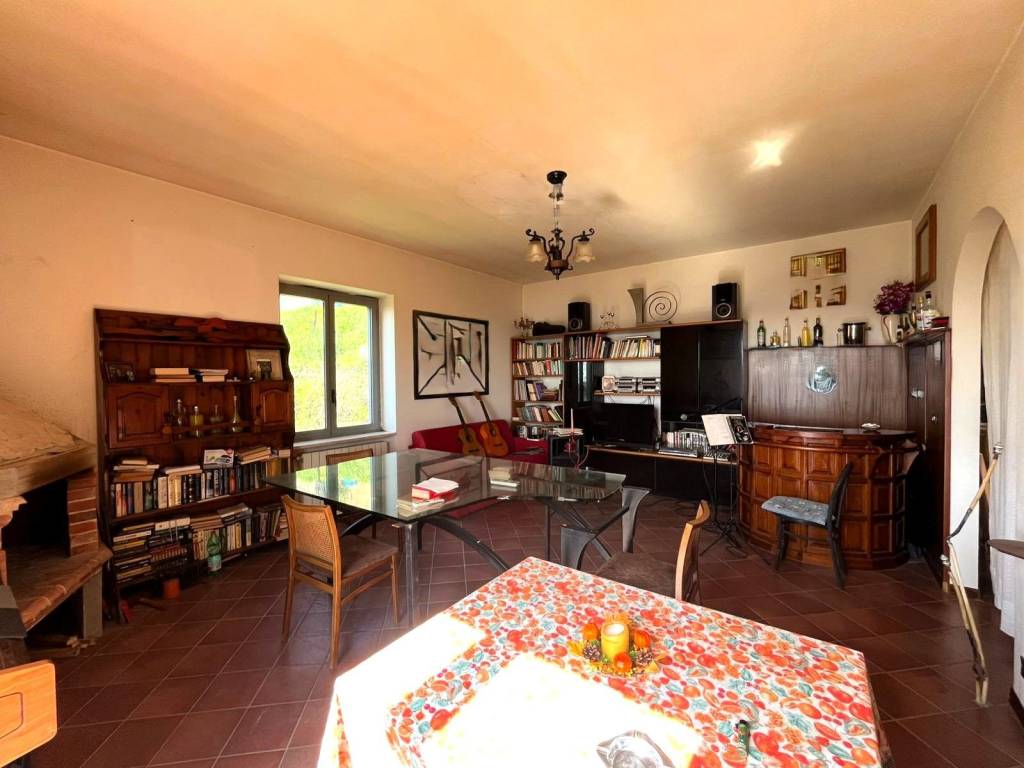 casa indipendente in vendita a Morlupo