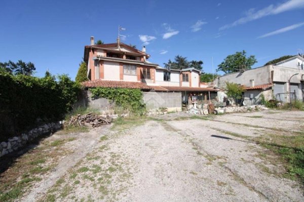 casa indipendente in vendita a Morlupo