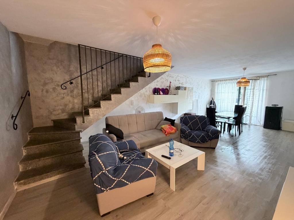 casa indipendente in vendita a Morlupo