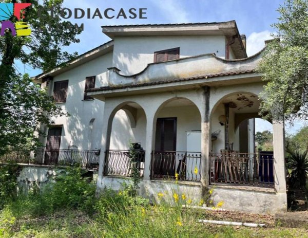casa indipendente in vendita a Nazzano