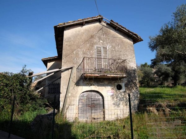 casa indipendente in vendita a Nazzano