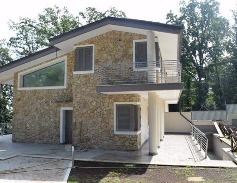casa indipendente in vendita a Nazzano