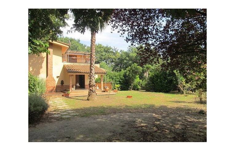 casa indipendente in vendita a Nazzano