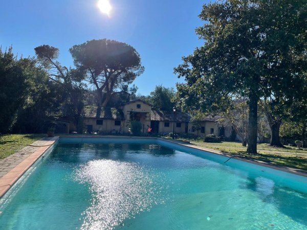 casa indipendente in vendita a Nazzano