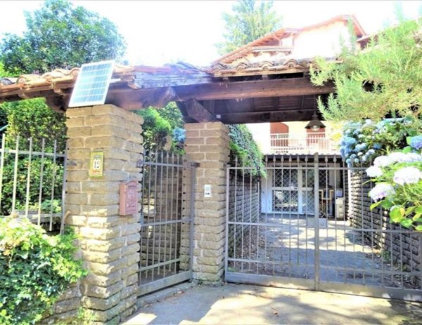casa indipendente in vendita a Nemi in zona Parco dei Lecci