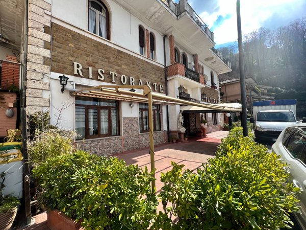 negozio in vendita a Nemi