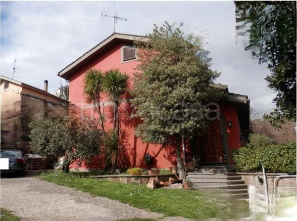 casa indipendente in vendita a Nemi