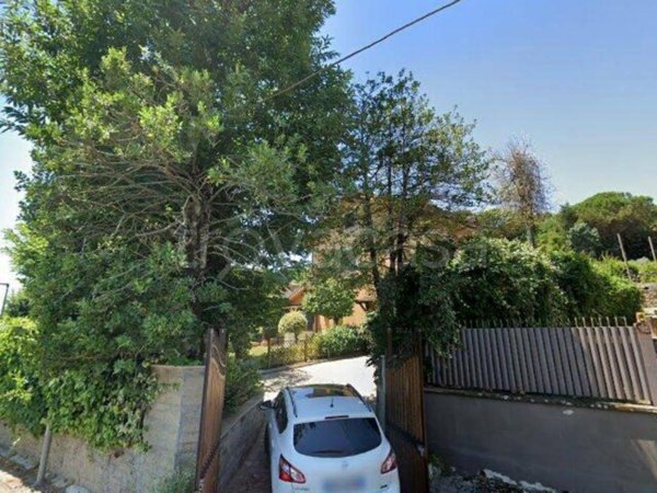 casa indipendente in vendita a Nemi