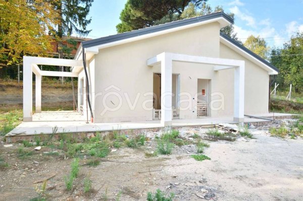 casa indipendente in vendita a Nemi in zona Parco dei Lecci