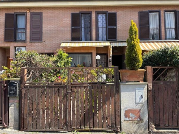 casa indipendente in vendita a Nemi