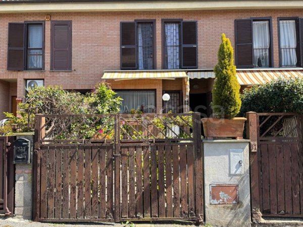 casa indipendente in vendita a Nemi