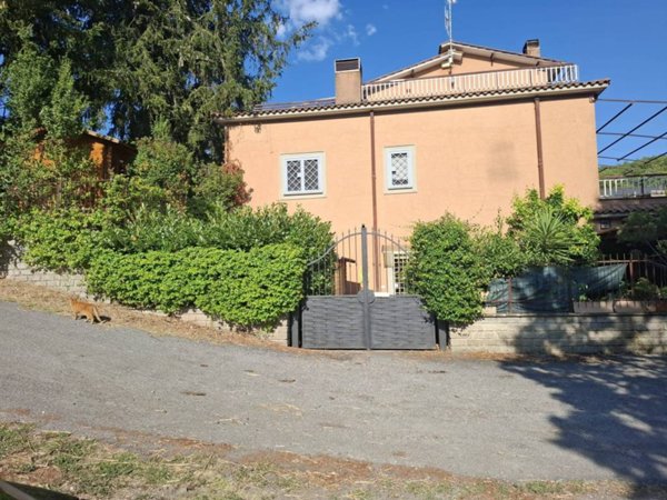 appartamento in vendita a Nemi in zona Valle Petrucola