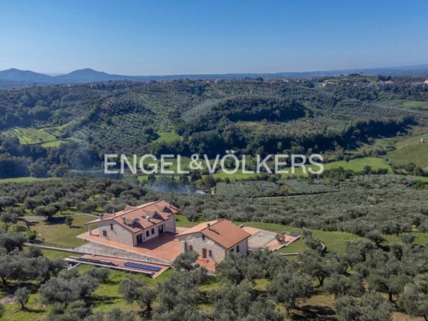 casa indipendente in vendita a Nerola in zona Acquaviva