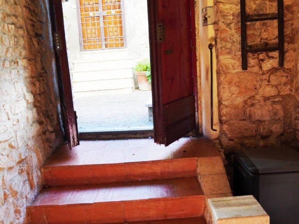 locale commerciale in vendita a Nerola