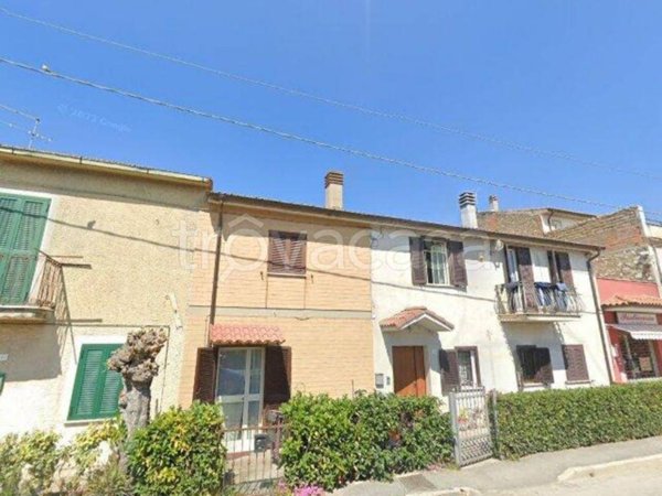 casa indipendente in vendita a Nerola in zona Acquaviva