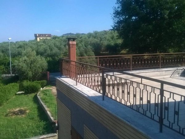 casa indipendente in vendita a Nerola in zona Acquaviva