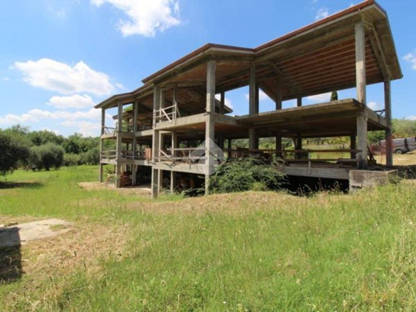 casa indipendente in vendita a Nerola in zona Acquaviva