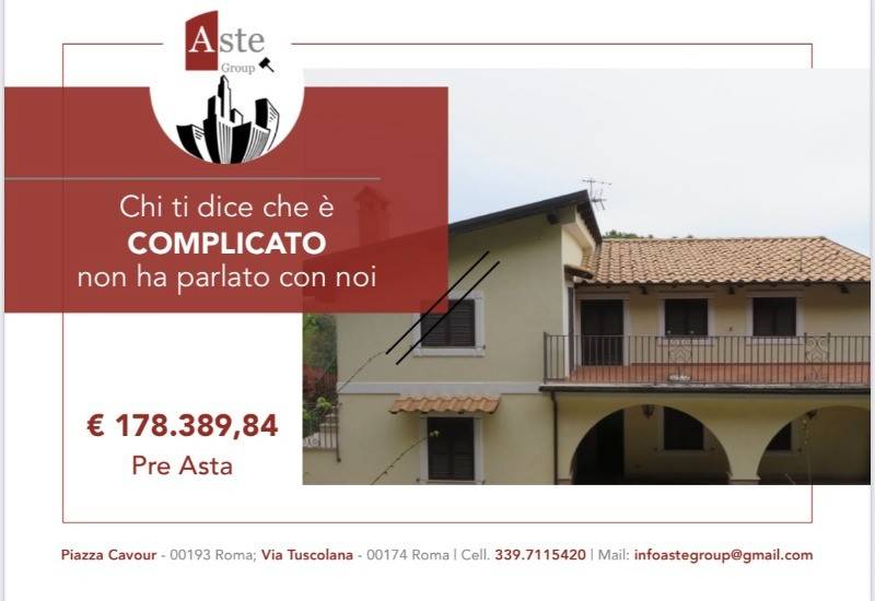 casa indipendente in vendita a Nerola