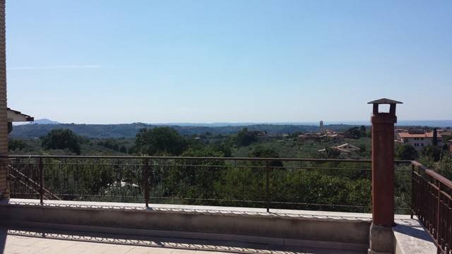 casa indipendente in vendita a Nerola in zona Acquaviva