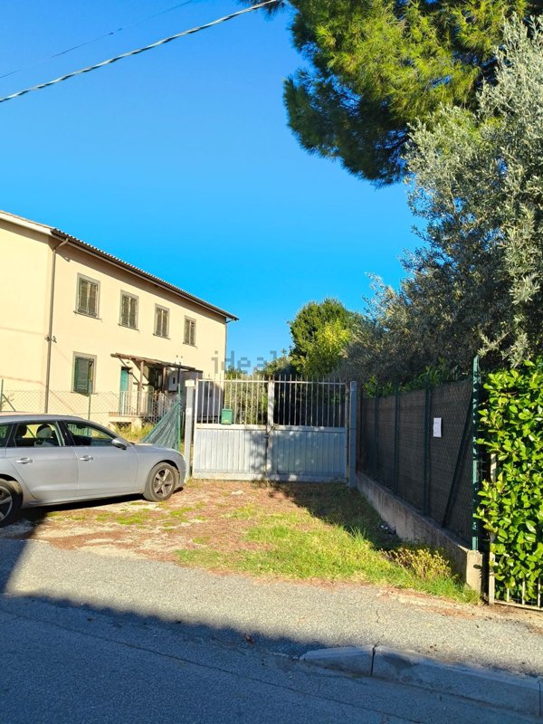 appartamento in vendita a Nerola in zona Acquaviva