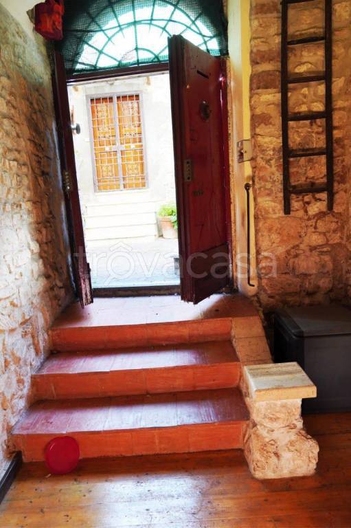 locale commerciale in vendita a Nerola