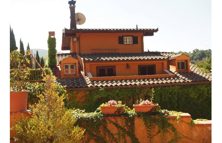 villa in vendita a Nerola