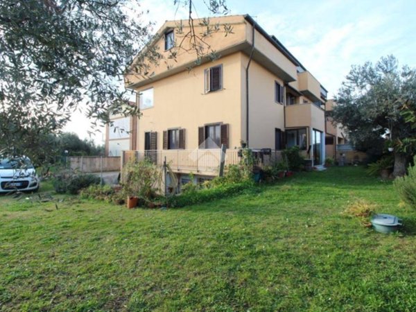 appartamento in vendita a Nerola in zona Acquaviva