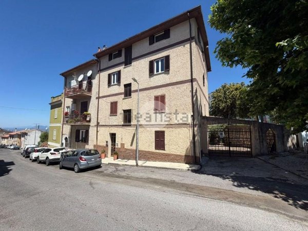 appartamento in vendita a Nerola