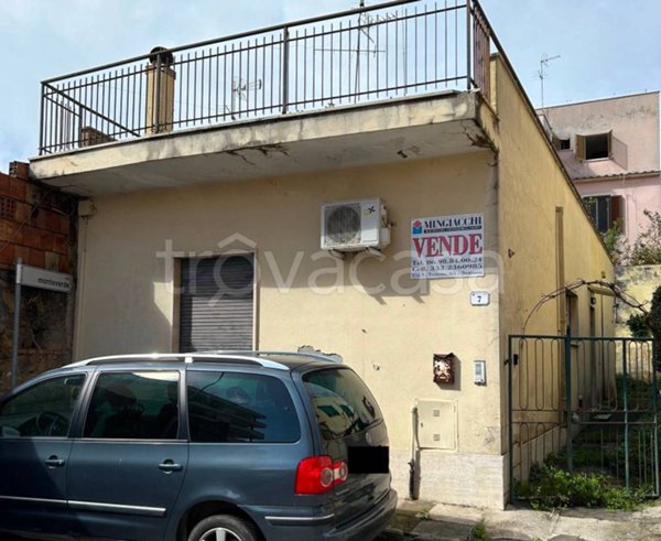 casa indipendente in vendita a Nettuno