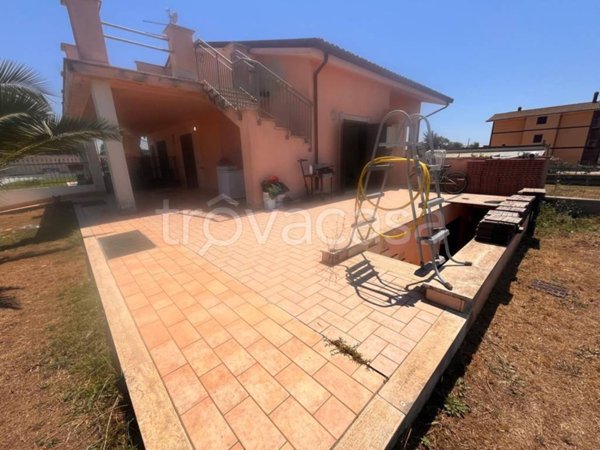 casa indipendente in vendita a Nettuno
