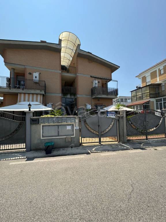 appartamento in vendita a Nettuno