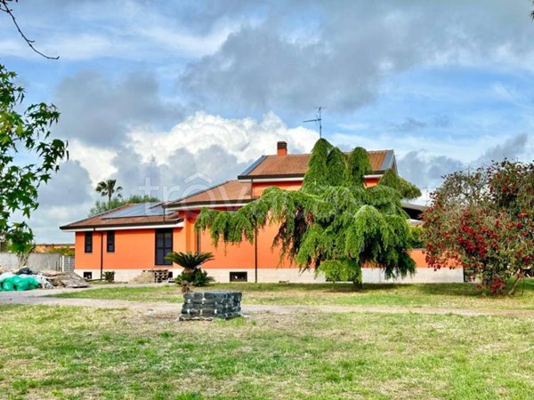 casa indipendente in vendita a Nettuno