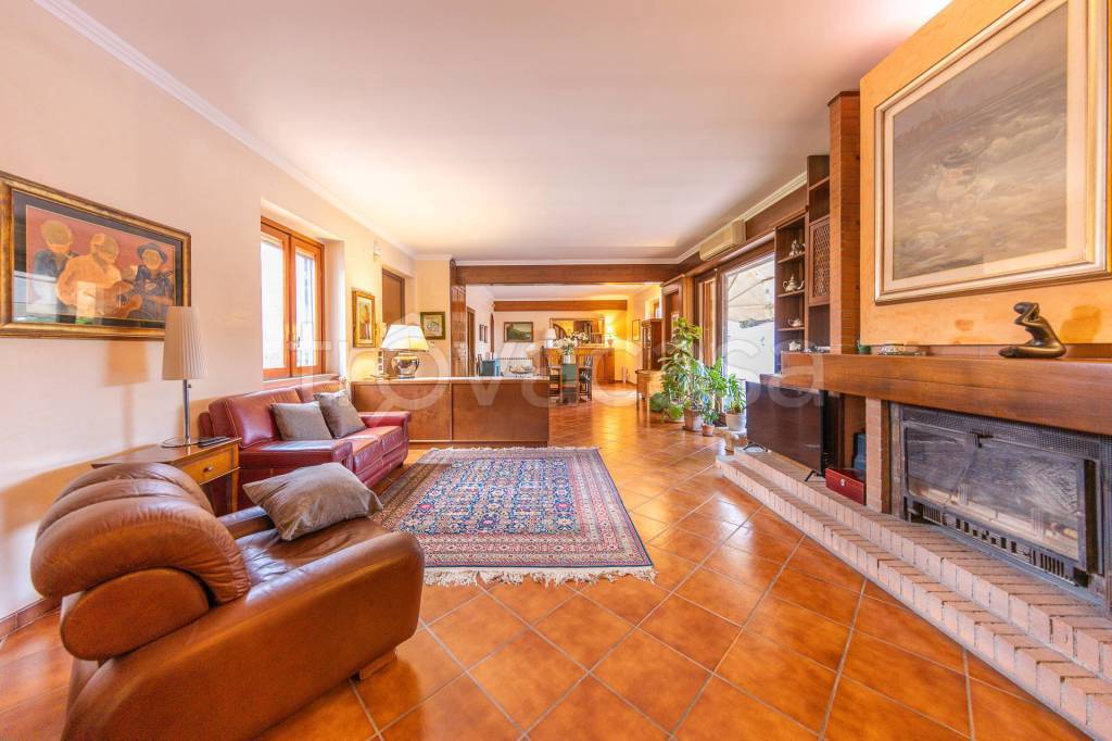 casa indipendente in vendita a Nettuno