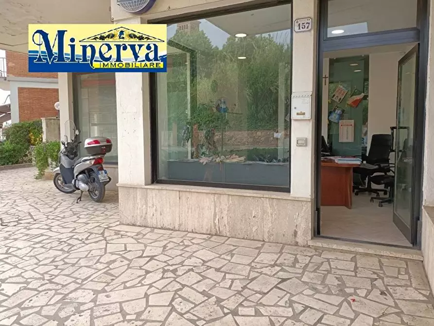 locale commerciale in vendita a Nettuno
