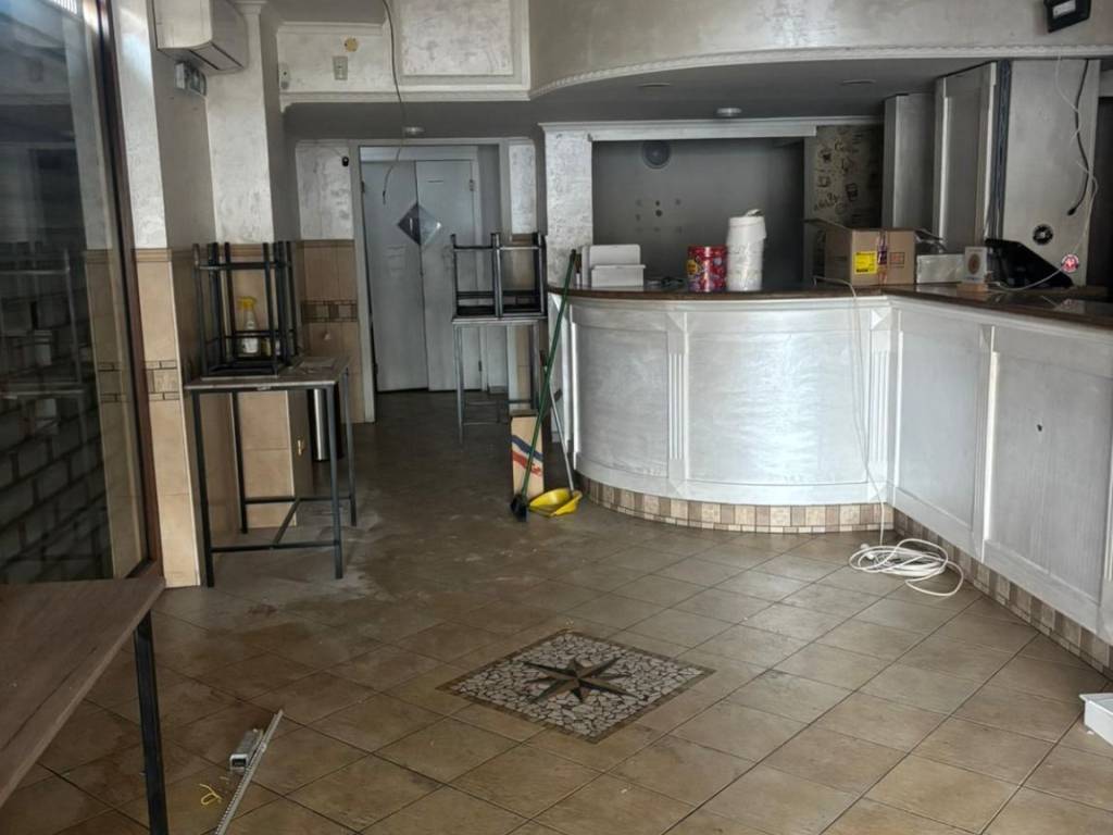 negozio in vendita a Nettuno
