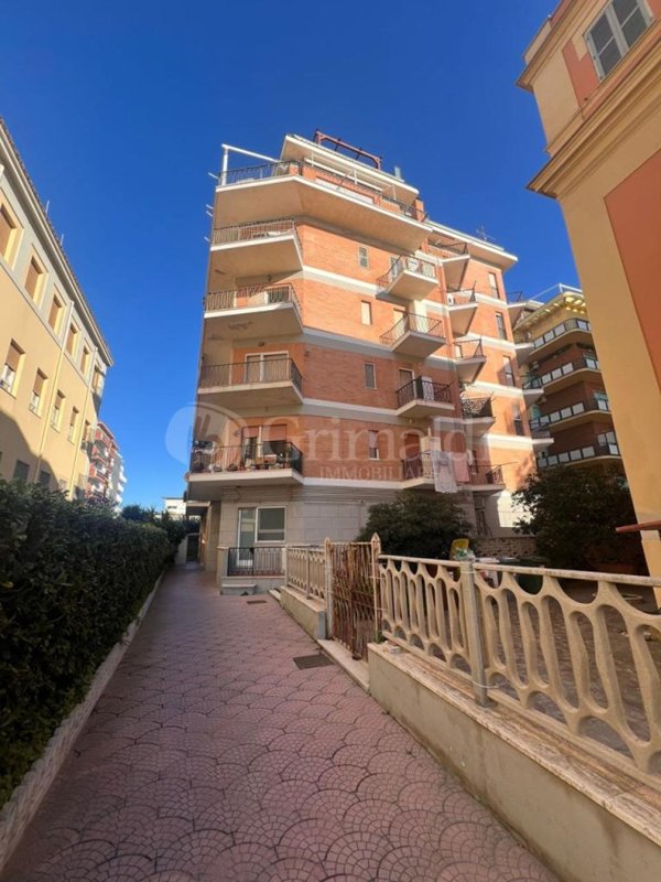 appartamento in vendita a Nettuno