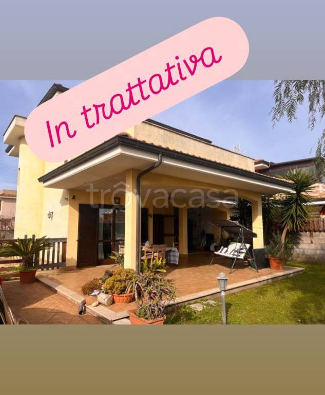 casa indipendente in vendita a Nettuno