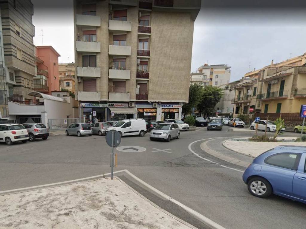 negozio in vendita a Nettuno