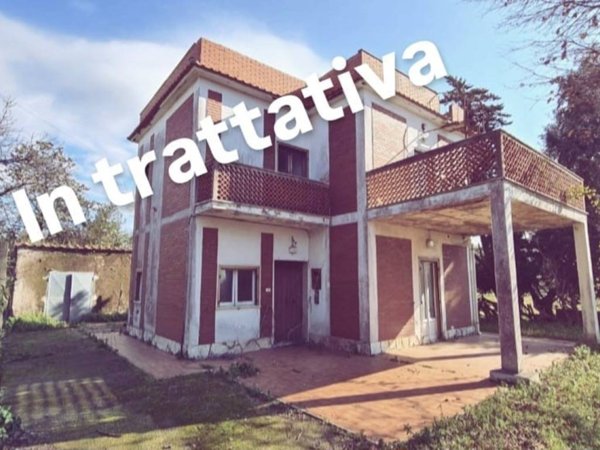casa indipendente in vendita a Nettuno