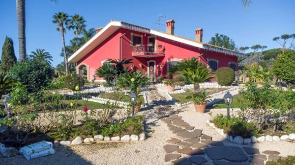 casa indipendente in vendita a Nettuno
