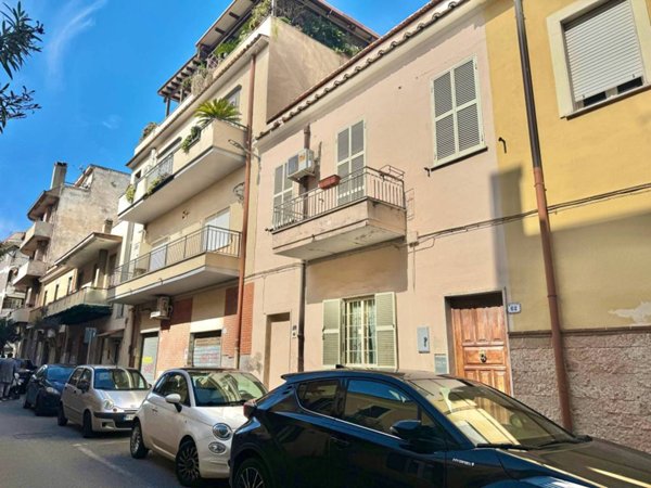 casa indipendente in vendita a Nettuno