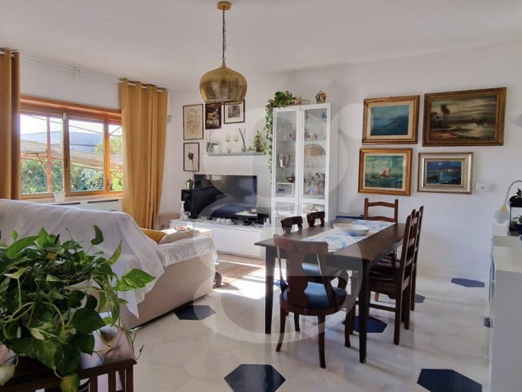 casa indipendente in vendita a Nettuno