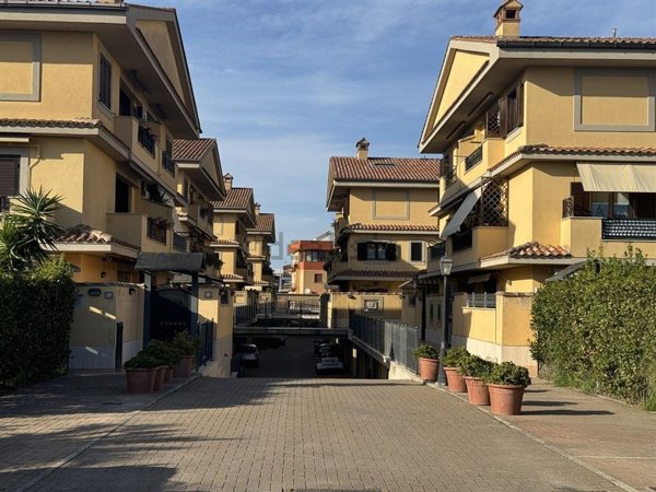 appartamento in vendita a Nettuno