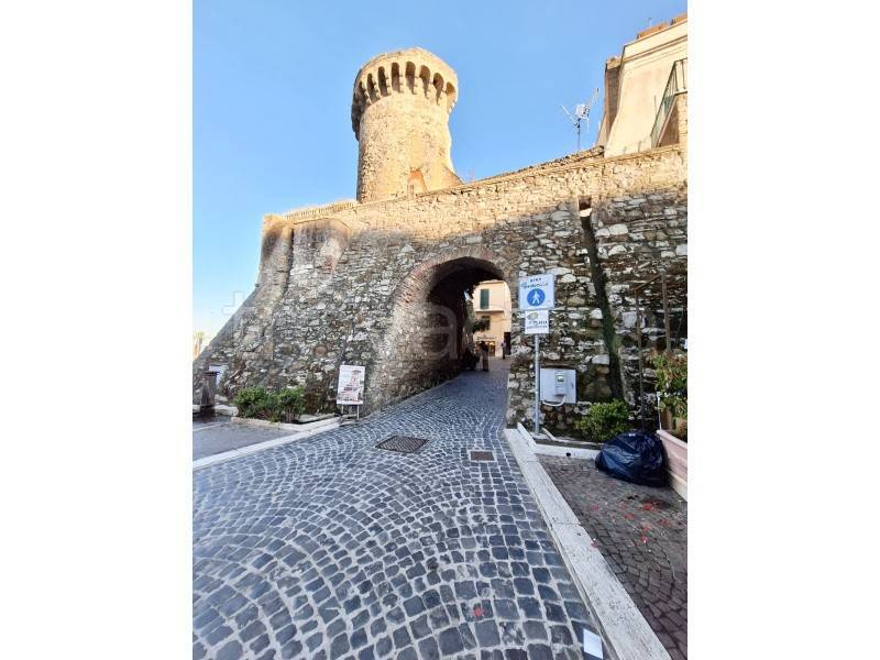 appartamento in vendita a Nettuno