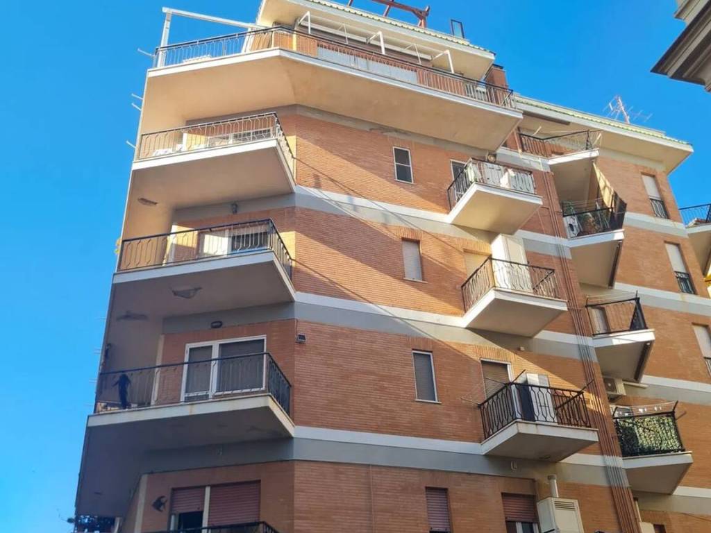 appartamento in vendita a Nettuno