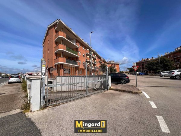 ufficio in vendita a Nettuno