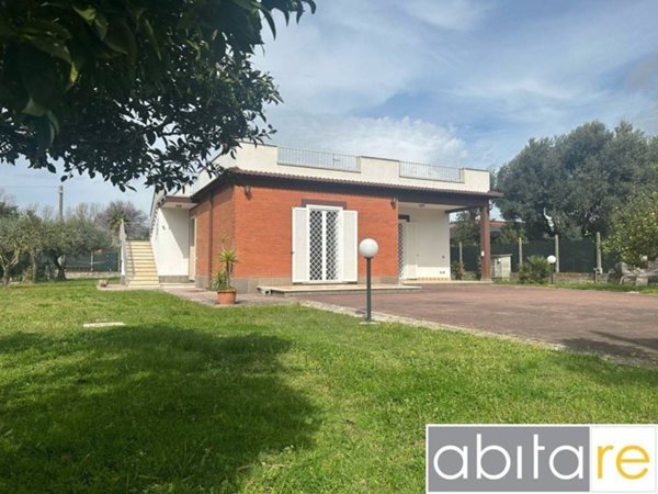 casa indipendente in vendita a Nettuno
